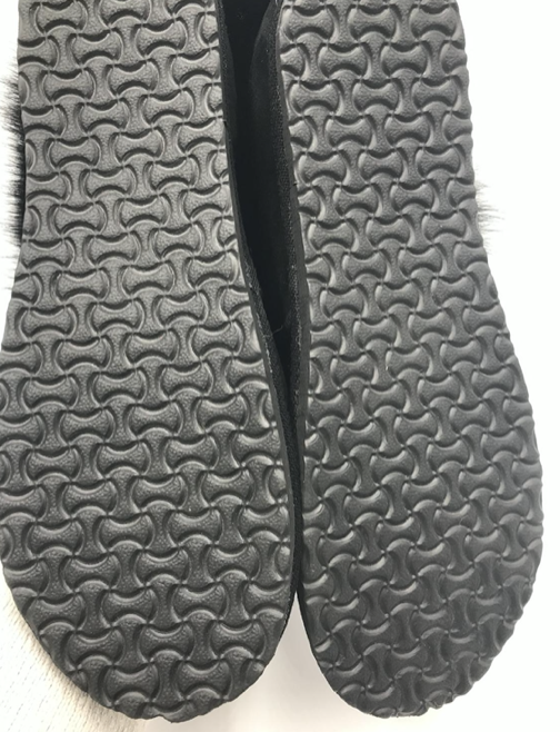 Black / Black Sheepskin Slippers