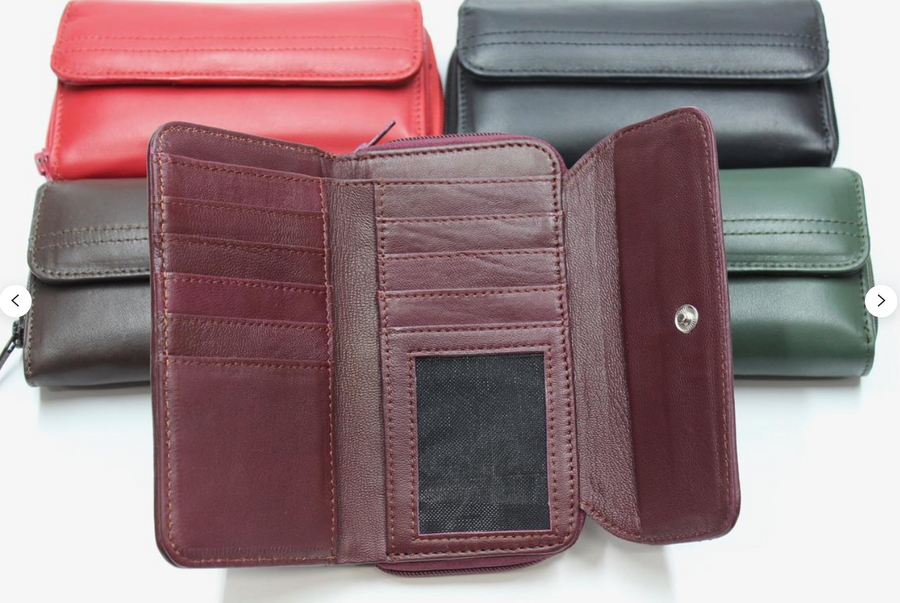 Buy Ladies Leather Wallet Large Capacity Women Wallet RFID Blocking Wallet  with Zip Pocket - 26 Card Slots, Ladies Long Wallet with Wrist Strap, Large Womens  Purses Wallets XXL (Pink) Online at desertcartINDIA